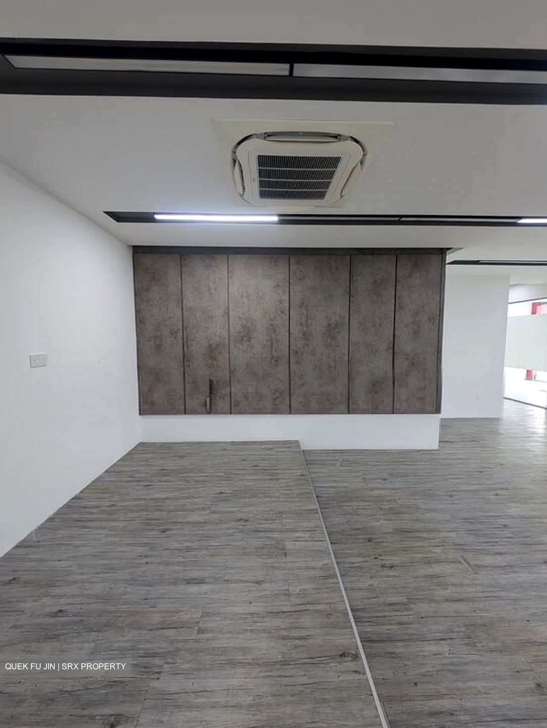 Unipet Building (D13), Office #508444341